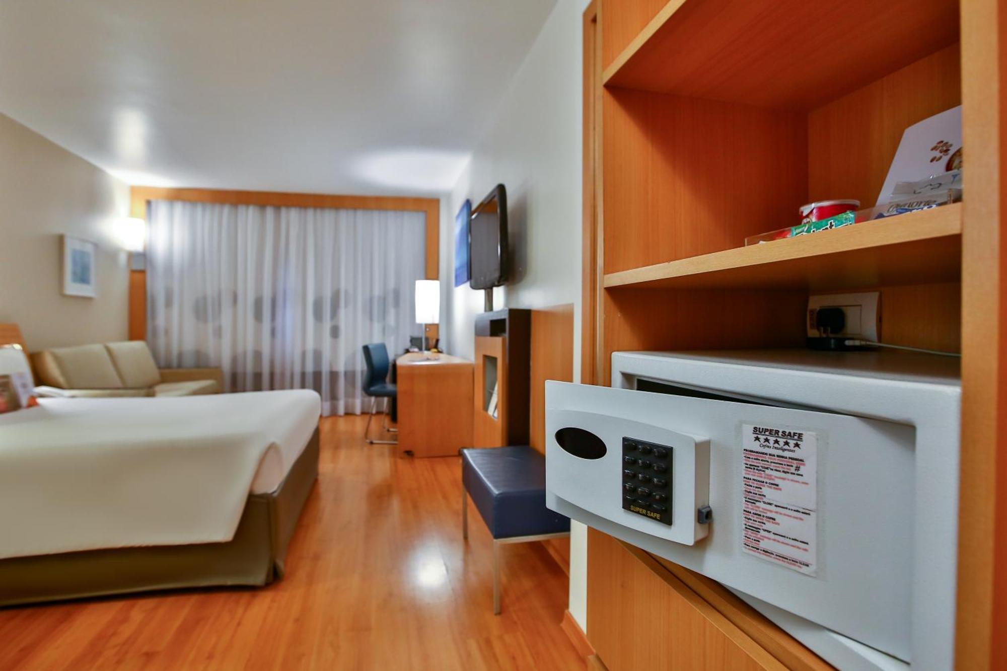 Novotel Rj Santos Dumont Rio de Janeiro Bagian luar foto